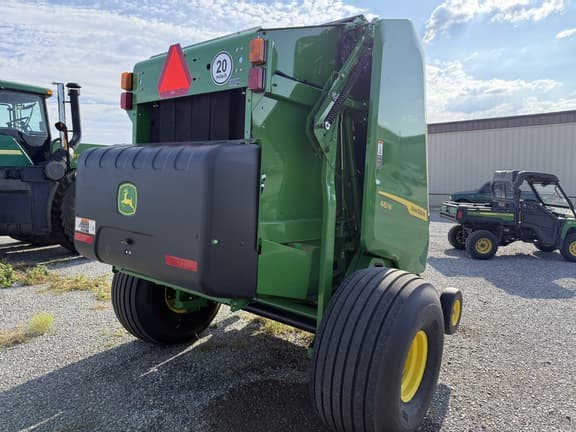 Image of John Deere 461M equipment image 4