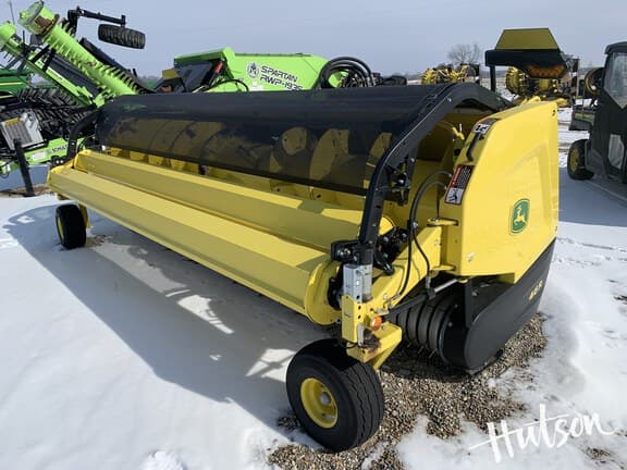 Image of John Deere 46R equipment image 3