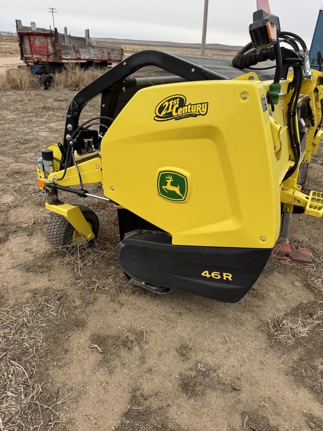 Image of John Deere 46R equipment image 4
