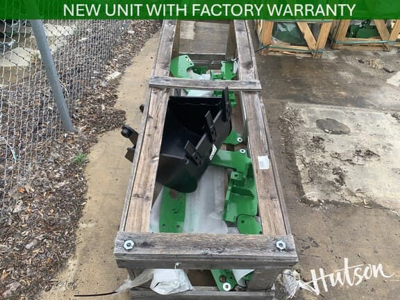 Image of John Deere 485A equipment image 4
