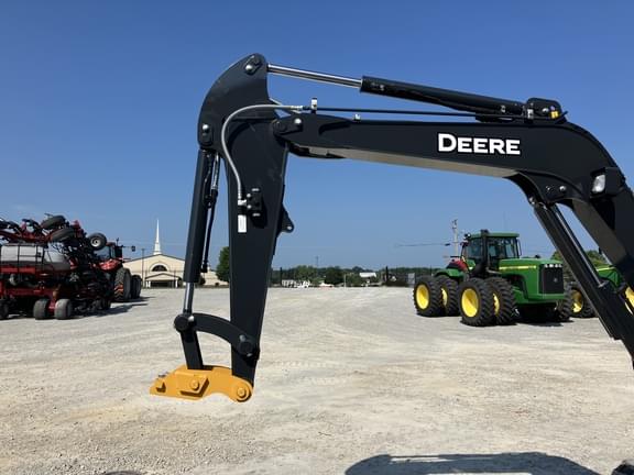 Image of John Deere 50P equipment image 4