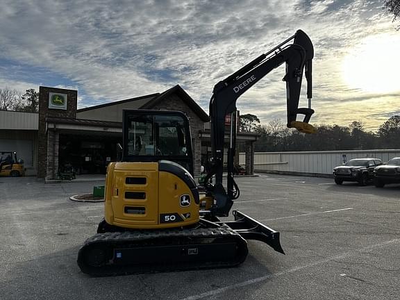 Image of John Deere 50P equipment image 3