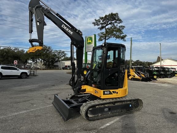 Image of John Deere 50P equipment image 4