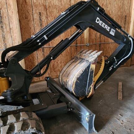 Image of John Deere 50P equipment image 4