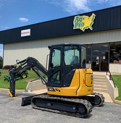 Image of John Deere 50P equipment image 2