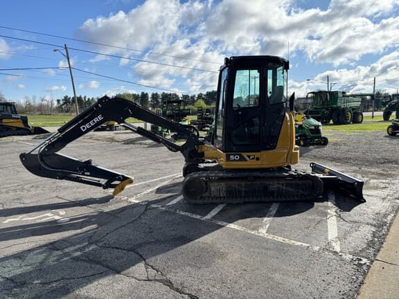 Image of John Deere 50P equipment image 1