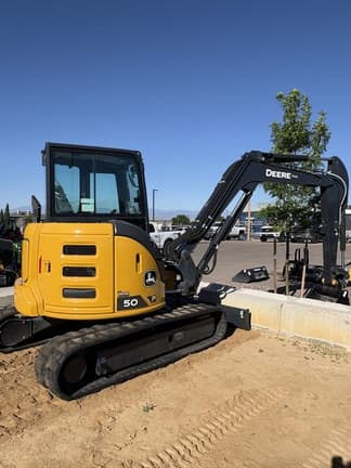 Image of John Deere 50P equipment image 2