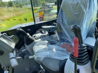 Image of John Deere 50P equipment image 4