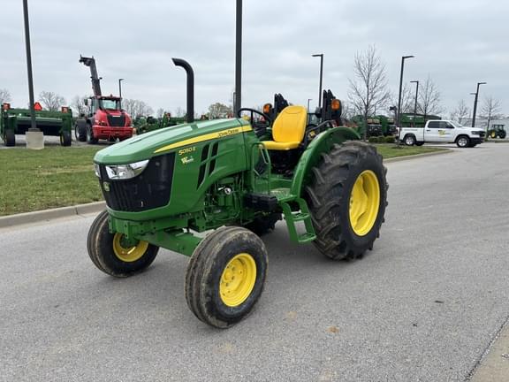 Image of John Deere 5050E Primary image