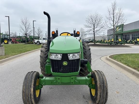 Image of John Deere 5050E equipment image 1