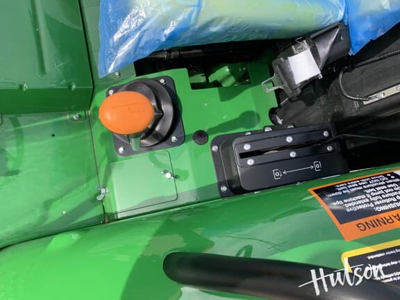 Image of John Deere 5050E equipment image 4