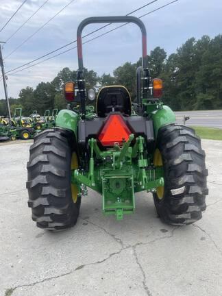 Image of John Deere 5050E equipment image 4