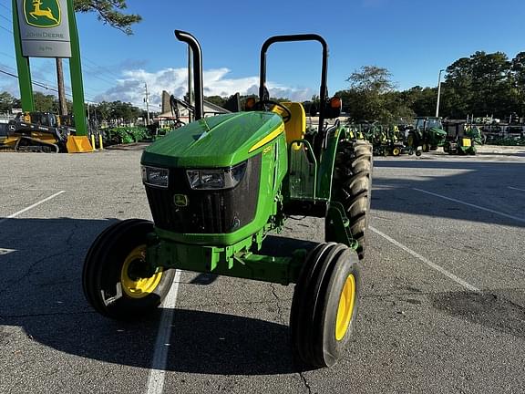 Image of John Deere 5050E equipment image 2