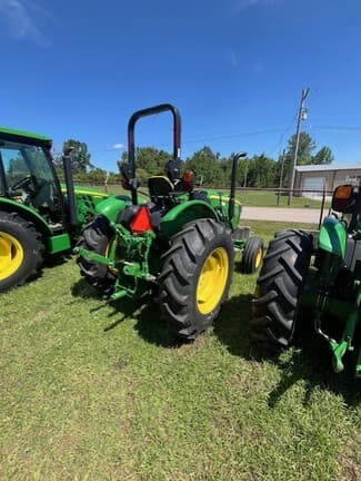 Image of John Deere 5050E equipment image 4