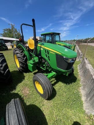 Image of John Deere 5050E equipment image 1