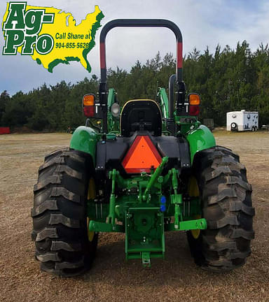 Image of John Deere 5050E equipment image 4