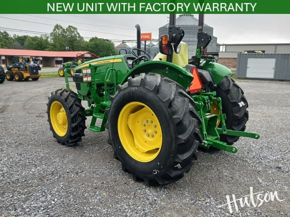 Image of John Deere 5050E equipment image 4