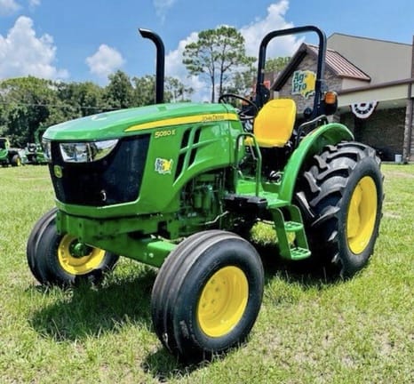 2025 John Deere 5050E Equipment Image0