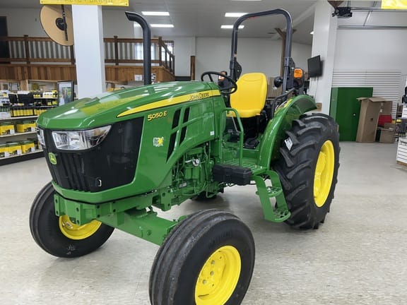 2025 John Deere 5050E Equipment Image0