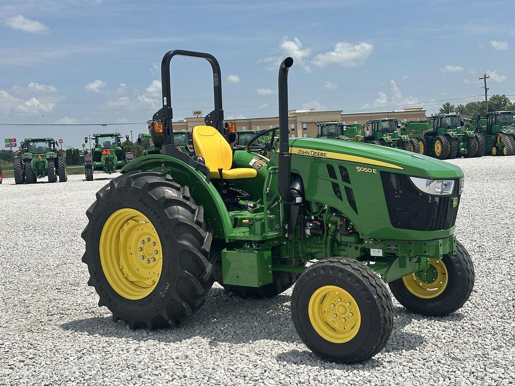 Image of John Deere 5050E Image 1