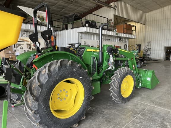 Image of John Deere 5050E equipment image 4