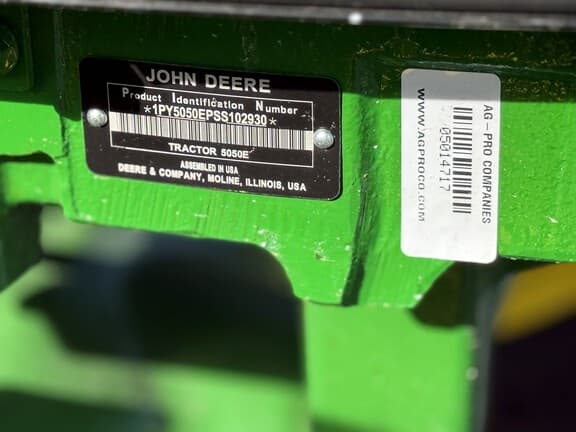 Image of John Deere 5050E equipment image 2