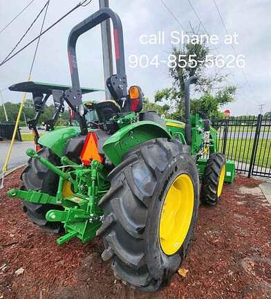 Image of John Deere 5060E equipment image 2