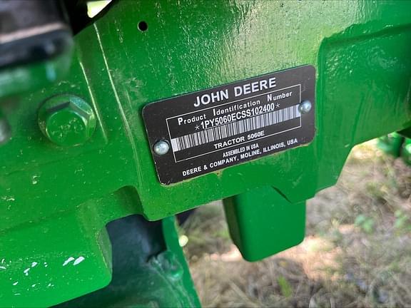 Image of John Deere 5060E equipment image 1