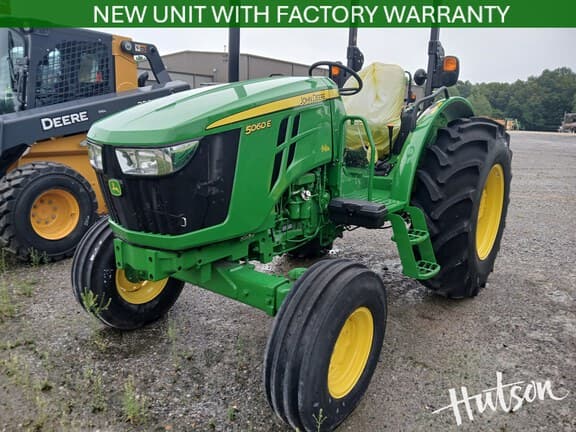 Image of John Deere 5060E equipment image 1