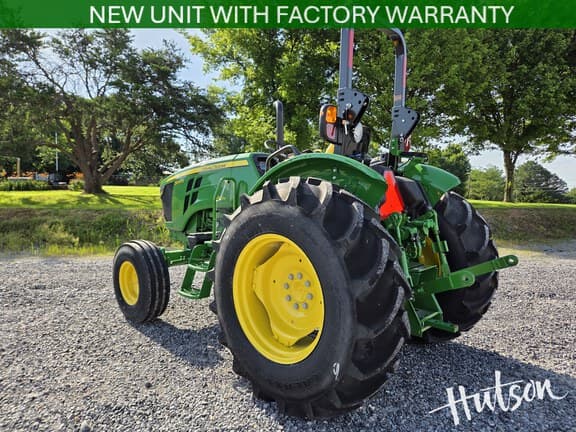 Image of John Deere 5060E equipment image 3