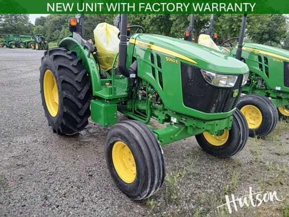 Image of John Deere 5060E Primary image