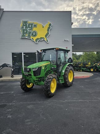 Image of John Deere 5060E equipment image 1