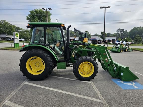 Image of John Deere 5060E equipment image 4