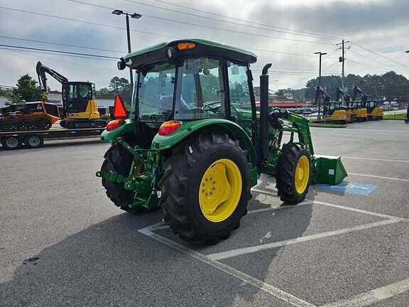 Image of John Deere 5060E equipment image 1