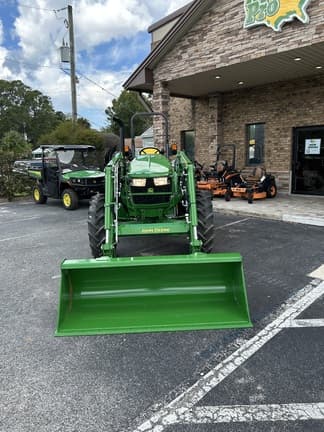 Image of John Deere 5060E equipment image 4