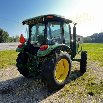 Image of John Deere 5060E equipment image 4