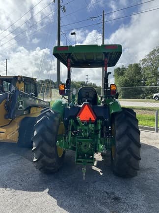 Image of John Deere 5060E equipment image 2