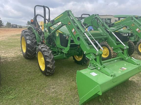 Image of John Deere 5060E equipment image 1