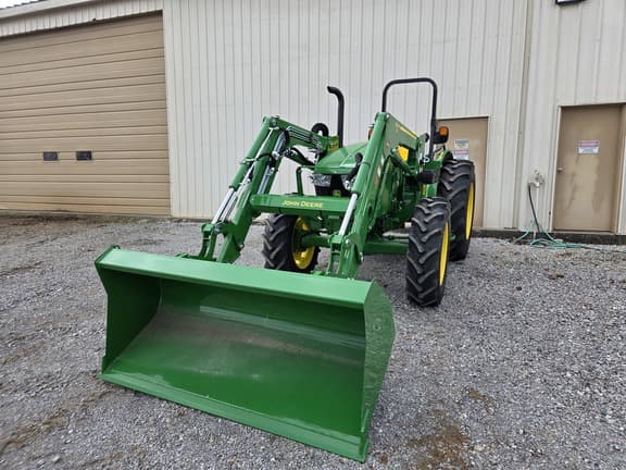 Image of John Deere 5060E equipment image 3