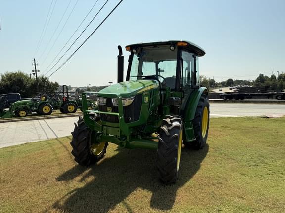 Image of John Deere 5060E equipment image 1