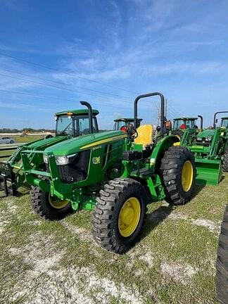 Image of John Deere 5060E equipment image 1