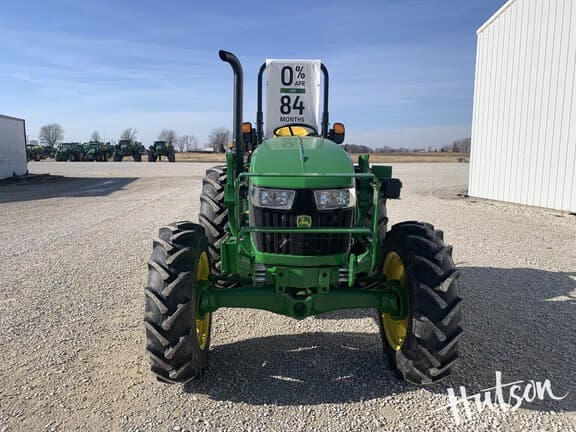 Image of John Deere 5060E equipment image 4