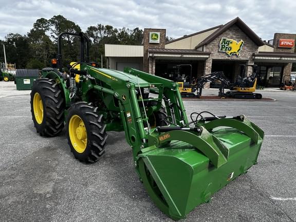 Image of John Deere 5060E equipment image 2