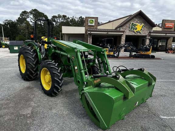 2025 John Deere 5060E Equipment Image0