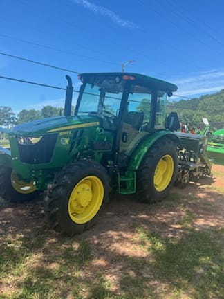 2025 John Deere 5067E Equipment Image0