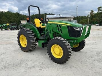 Main image John Deere 5067E