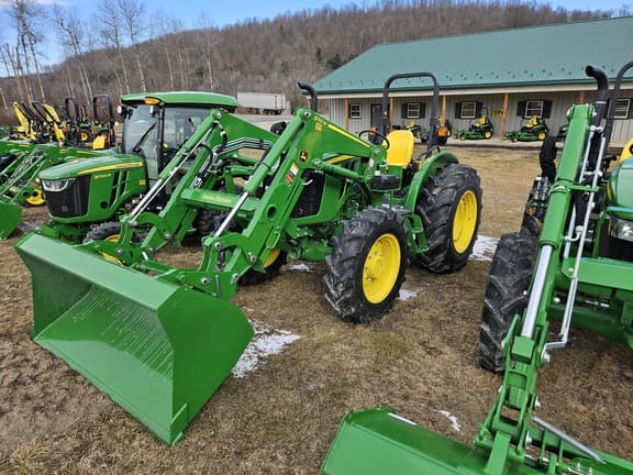 Image of John Deere 5067E equipment image 2