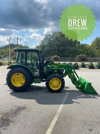 Image of John Deere 5067E equipment image 2