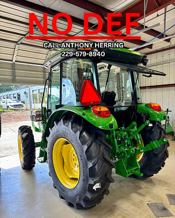 Image of John Deere 5067E equipment image 1