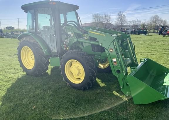 Image of John Deere 5067E equipment image 1